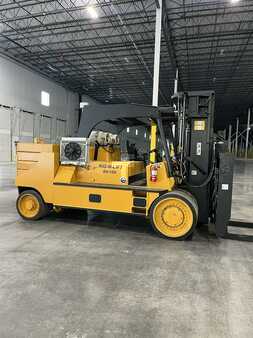 Propane Forklifts 2014  Royal RNL 80/100 (1)