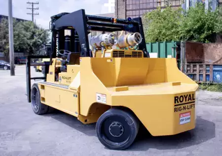 Propane Forklifts 2026  Royal RNL 80/100 (4)