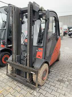 Diesel Forklifts 2012  Linde H30D (1) 