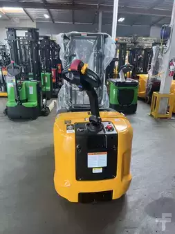 Pallet Stackers 2025 Big Joe CB30-104 (2)