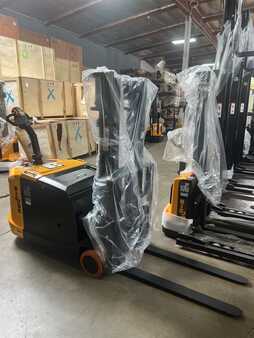 Pallet Stackers 2024  Big Joe CB30-104 (4)