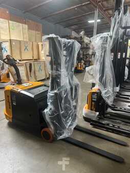 Pallet Stackers 2024  Big Joe CB30-104 (7)
