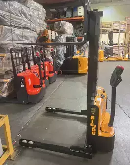 Pallet Stackers 2024 Big Joe S22-62 (9)