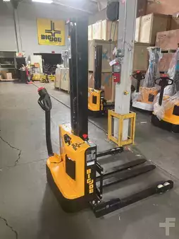 Pallet Stackers 2024 Big Joe S22-62 (2)