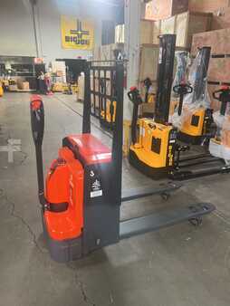 Electric Pallet Jacks 2022  Noblelift PTE40 (2)