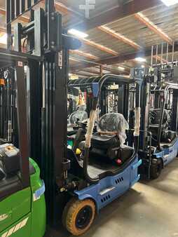 3 Wheels Electric 2023  Big Joe LVE40 (4)