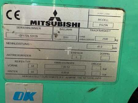 Treibgasstapler 2011 Mitsubishi FG 25 N (4)