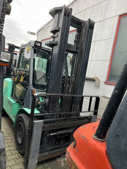 Treibgasstapler 2004 Mitsubishi FG 50 K (2)