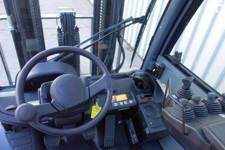 Empilhador diesel 2025  Toyota 8FDF25 (8)