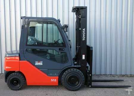 Dieseltrukki 2025  Toyota 8FDF25 (5)