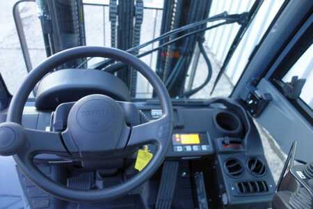 Dieseltrukki 2025  Toyota 8FDF25 (9)