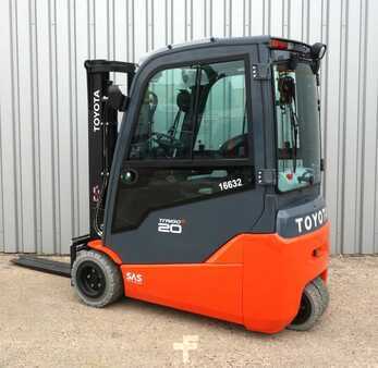 Eléctrico - 3 rodas 2023 Toyota 8FBE20T (2)