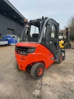 Chariots élévateurs diesel 2013  Linde H25D 600/393 (2)