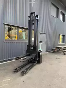 Transpalettes électriques 2022  Mitsubishi Mitsubishi Transpalette électrique SBP14N2I (1)