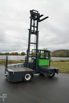 Oldalvillás  Combilift C5000FSE (1)