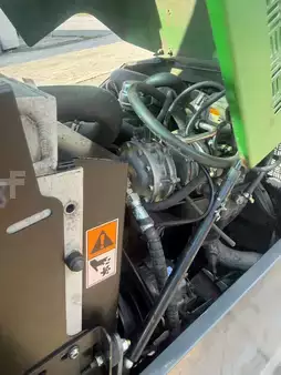Empilhador Quatro caminhos 2006  Combilift C4000 (12)
