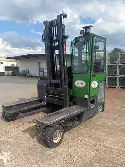 Empilhador Quatro caminhos 2006  Combilift C4000 (1)