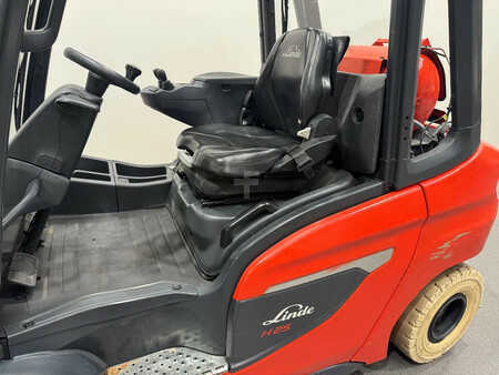 LPG VZV 2020  Linde 1202 H 25 T-01 (8)