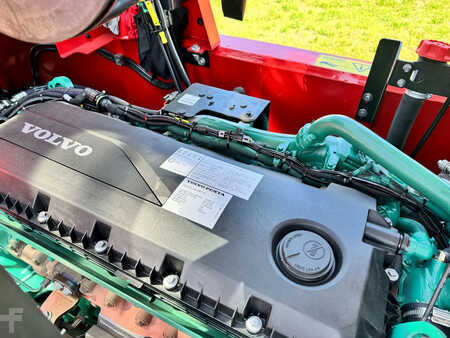 Dieselový VZV 2025  Kalmar DCG330-12 (16)