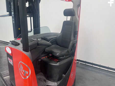 Carretilla retráctil 2016  BT RRE 1400 (11)