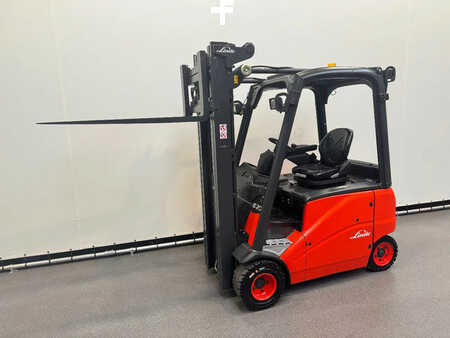 Elektro 4 Rad 2007  Linde 386 E 20 PH-01 (9)