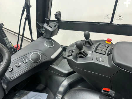 Elektromos 4 kerekű 2025  Linde 1252 E 35 L-01 (10)