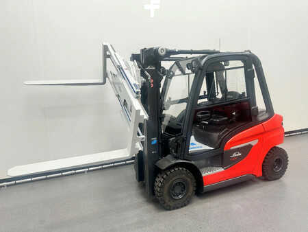 Dízel targoncák 2023  Linde 1202 H 25 D-01 (14)