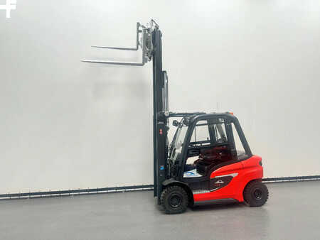 Dízel targoncák 2023  Linde 1202 H 25 D-01 (15)