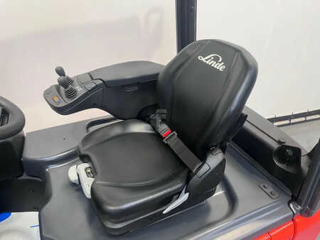 Chariots électriques à 4 roues 2023  Linde 386-02 E 20 L-02 (4)