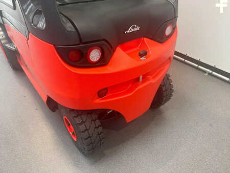 Dieselový VZV 2023  Linde 388 E 50 HL-01/600 DEMO (4)