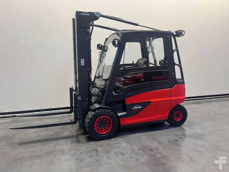 Chariots élévateurs diesel 2023  Linde 388 E 50 HL-01/600 (1)