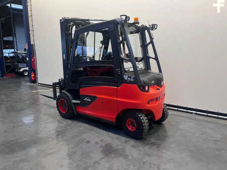 Chariots élévateurs diesel 2023  Linde 388 E 50 HL-01/600 (3)