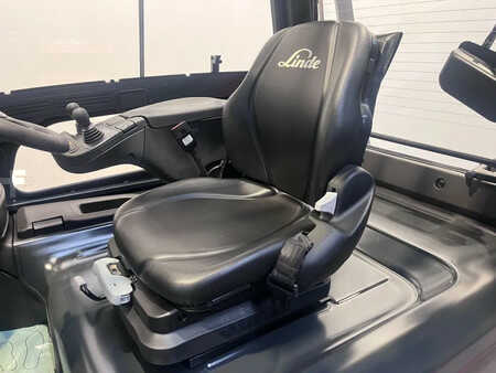 Chariots élévateurs diesel 2023  Linde 388 E 50 HL-01/600 (6)