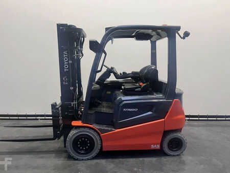 Chariots électriques à 4 roues 2023  Toyota 9 FMBK 30 T ONGEBRUIKT (2)