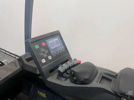 Chariots électriques à 4 roues 2023  Toyota 9 FMBK 30 T ONGEBRUIKT (6)