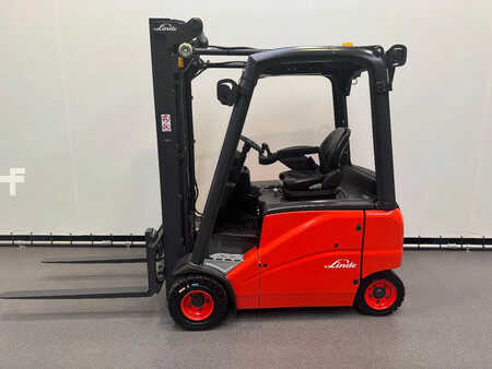 Chariots électriques à 4 roues 2007  Linde 386 E 20 PH-01 (14)