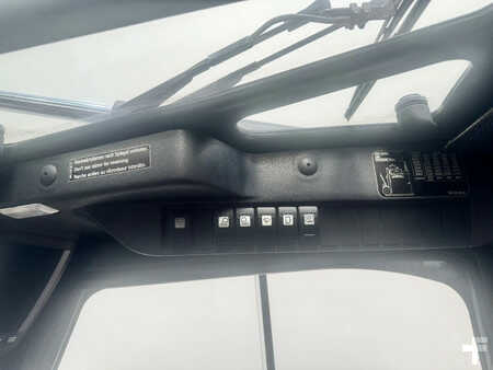 Carrelli elevatori diesel 2019  Linde 392 H 25 D-02 (12)