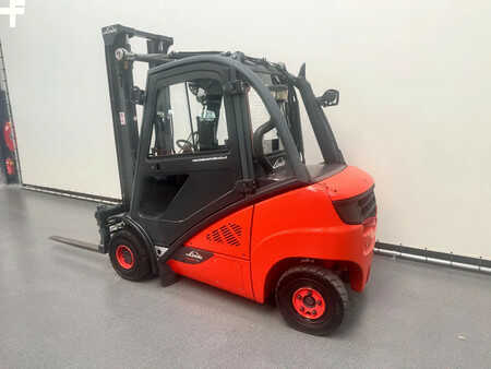 Carrelli elevatori diesel 2019  Linde 392 H 25 D-02 (4)