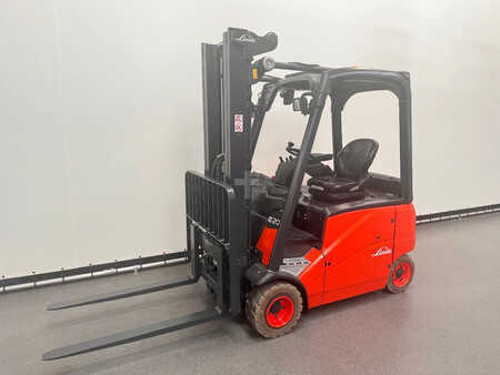 Chariots électriques à 4 roues 2007  Linde 386 E 20 PH-01 (1)