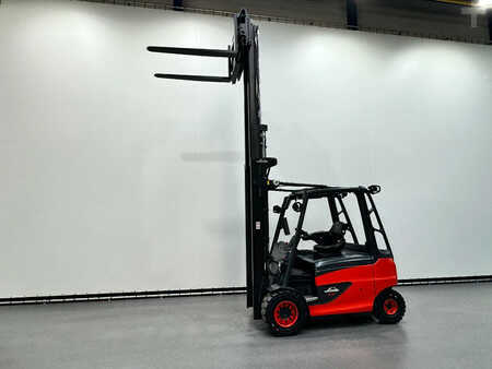 Elektro 4 Rad 2016  Linde 388 E 45 H-01/600 (13)