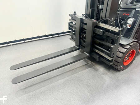 Elektro 4 Rad 2016  Linde 388 E 45 H-01/600 (15)