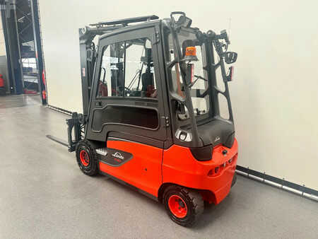 4-wiel elektrische heftrucks 2020  Linde 378 E 30 L-01 inclusief nieuwe tractie batterij (6)