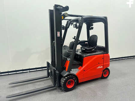 Elektro 4 Rad 2009  Linde 386 E 20 PH-01 (1)