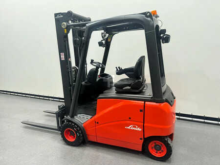 Elektro 4 Rad 2009  Linde 386 E 20 PH-01 (5)