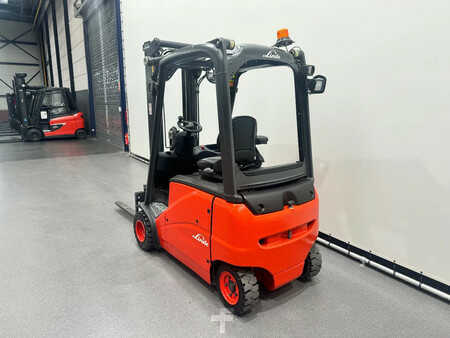 Elektro 4 Rad 2009  Linde 386 E 20 PH-01 (7)