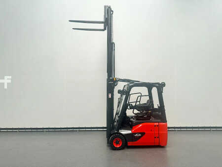 Chariots électriques à 4 roues 2019  Linde 386 E 16-02 (13)