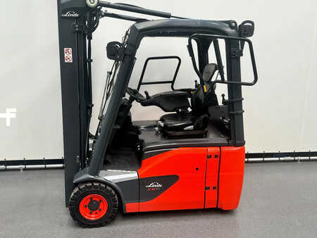 4-wiel elektrische heftrucks 2019  Linde 386 E 16-02 (14)