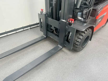 Electric - 4 wheels 2025  Linde 1252 E 35 L-01 (7)