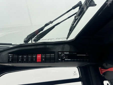 Chariots électriques à 4 roues 2025  Linde 1252 E 25 L-01 (12)