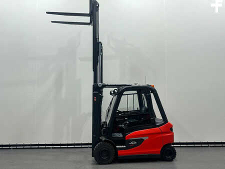 Chariots électriques à 4 roues 2025  Linde 1252 E 25 L-01 (18)